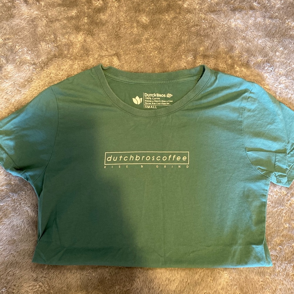 Green Dutch bro’s windmill t shirt!